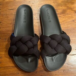 Rothy’s large knotted black sandals, size 10 only worn a hand full of times.